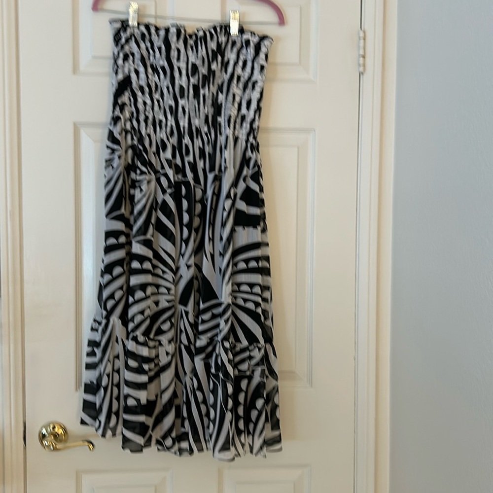 Strapless dress